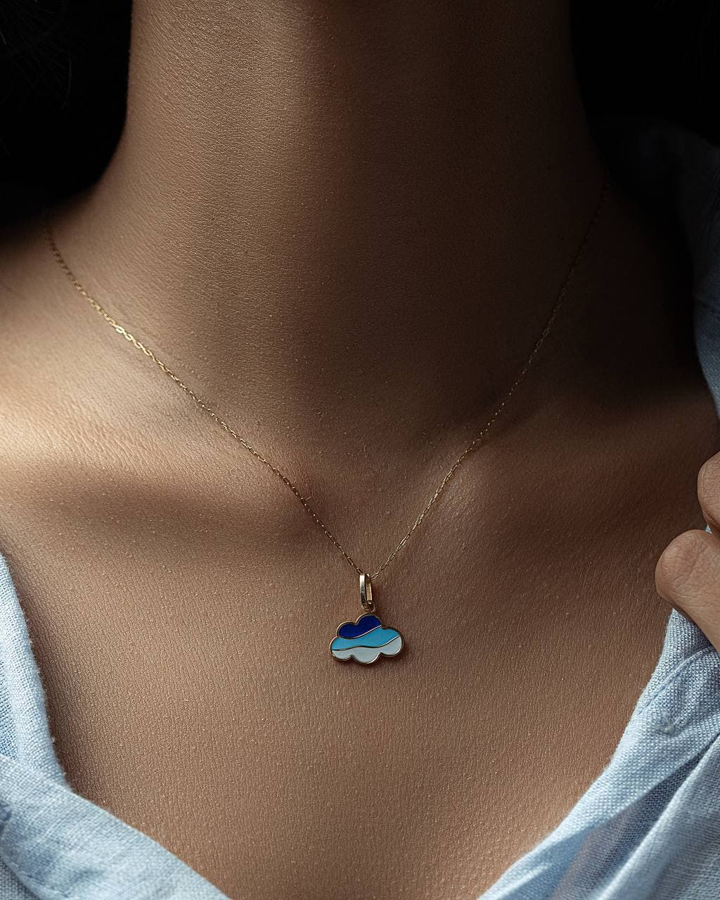 تصویر پلاک ابر آبی1 - طلا و جواهر مارول لایف